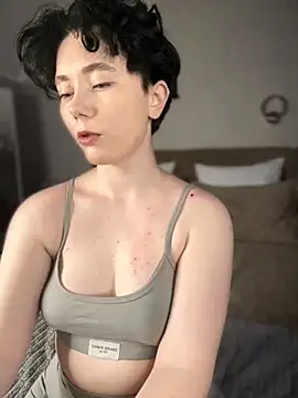 RinaShy online show from October 2025 05:09:02 AM