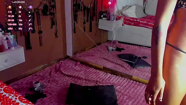 EimmyAdams online show from April 2026 08:31:02 PM