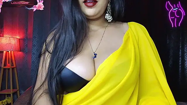 MissNasha online show from April 2026 12:33:01 PM