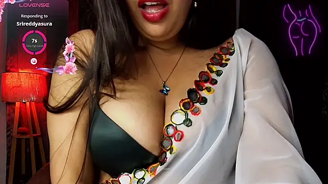 MissNasha online show from November 2025 01:17:01 AM