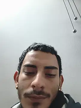 Exlifer online show from May 2026 05:18:02 AM