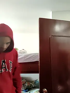 Exlifer online show from February 2026 06:24:02 PM