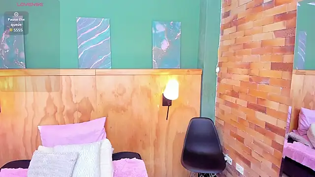 milavega  online show from March 2026 01:13:01 PM