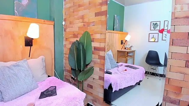 milavega  online show from February 2026 12:07:01 PM