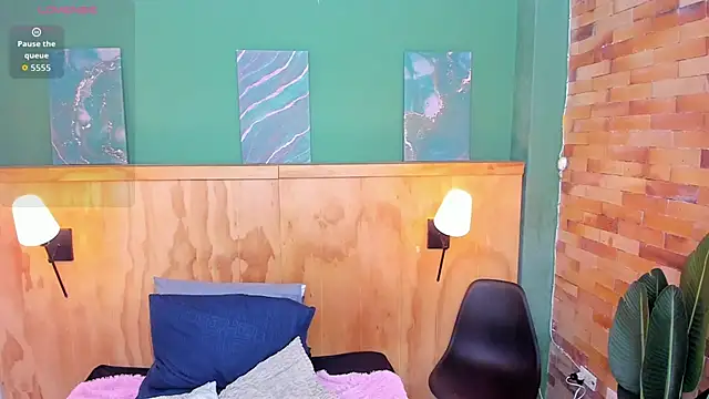 milavega  online show from March 2026 12:28:02 PM