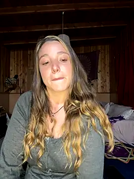 Snapshot of sashapulse chatting on November 2025 02:16:02 AM sashapulse online show from November 2025 02:16:02 AM