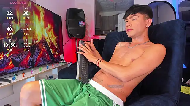 Steven baby69 online show from November 2025 03:40:02 AM