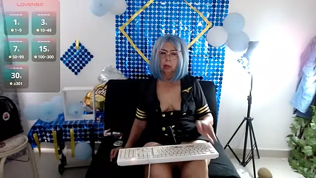 ruth blue21 online show from October 2025 04:30:02 PM