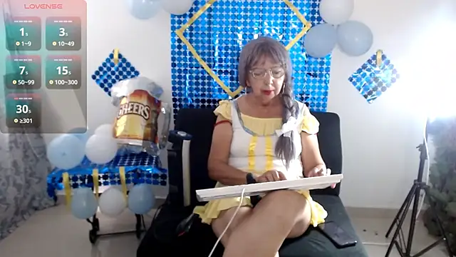 ruth blue21 online show from September 2025 06:13:01 PM