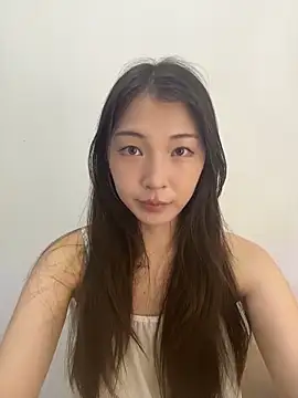 SkylerMoon online show from April 2026 01:53:01 AM