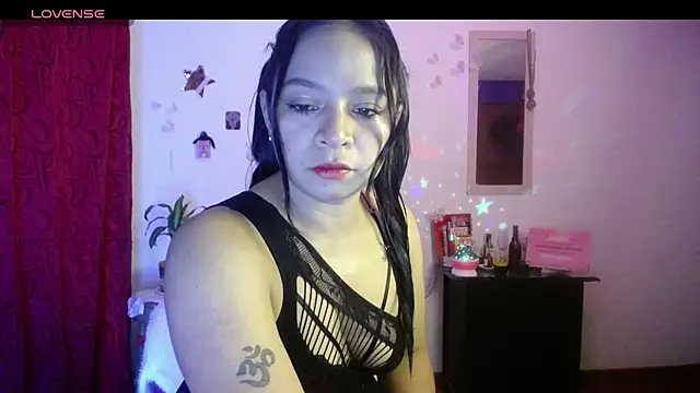 Snapshot of Sara_cute92 chatting on September 2025 12:56:02 PM Sara cute92 online show from September 2025 12:56:02 PM