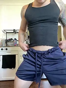 Snapshot of King_Kev_ chatting on November 2025 06:08:01 PM King Kev online show from November 2025 06:08:01 PM