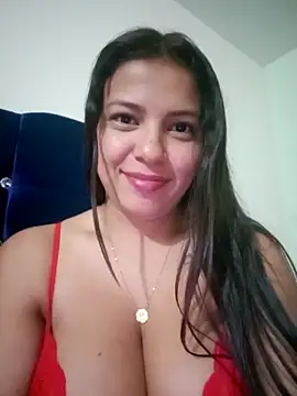 Snapshot of IsabellaLuxe chatting on October 2025 02:10:01 AM IsabellaLuxe online show from October 2025 02:10:01 AM