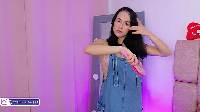 LolaYun online show from October 2025 12:59:02 PM