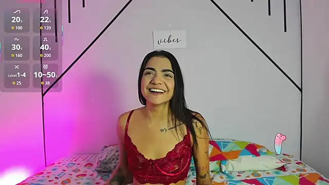 MiahCornell  online show from November 2025 07:36:02 PM