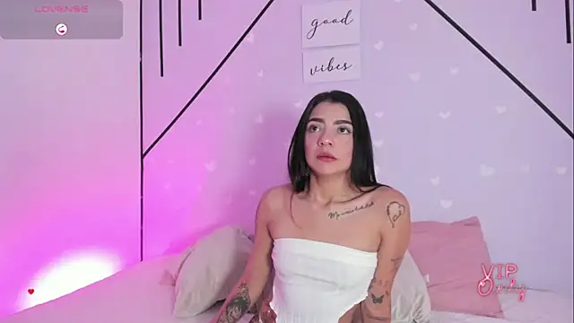 MiahCornell  online show from February 2026 07:35:02 PM