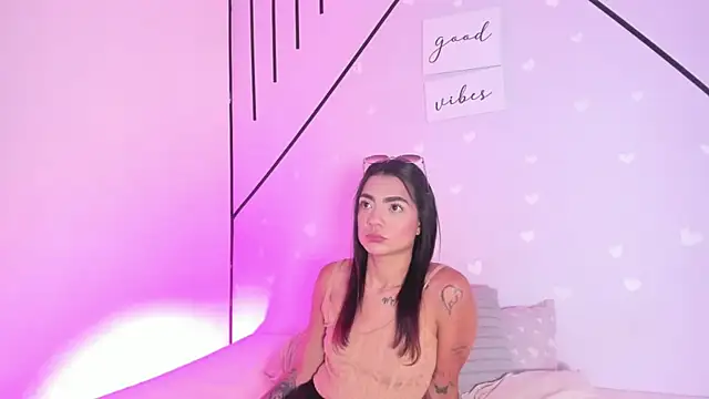 MiahCornell  online show from March 2026 07:36:02 PM