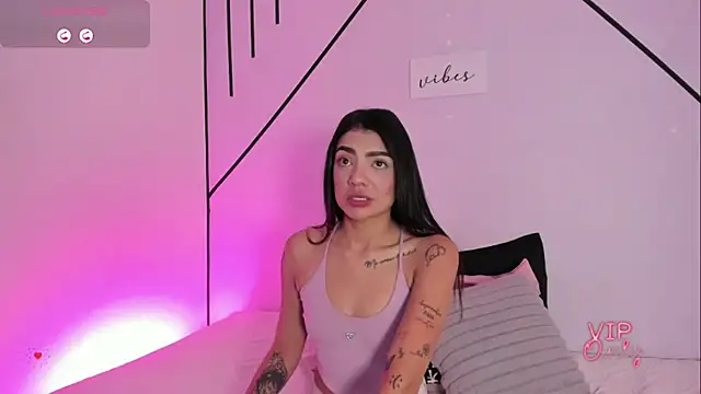 MiahCornell  online show from February 2026 07:46:01 PM