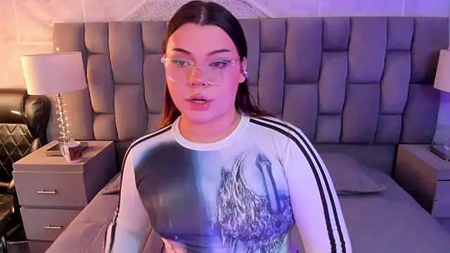 Maxxxine1 online show from March 2026 10:38:01 PM