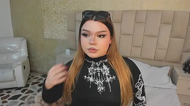 Maxxxine1 online show from November 2025 11:41:01 PM