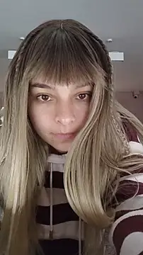 Aurora blaack online show from November 2025 04:55:01 AM