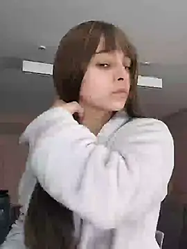 Aurora blaack online show from September 2025 04:34:02 PM