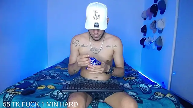 Couple-Wild-Hard online show from September 2025 02:29:01 AM