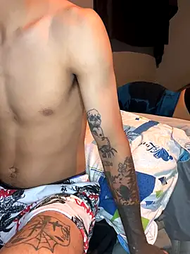 Osmarcito21 online show from September 2025 01:33:01 AM