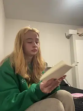 SeccySerena online show from February 2026 04:53:02 PM