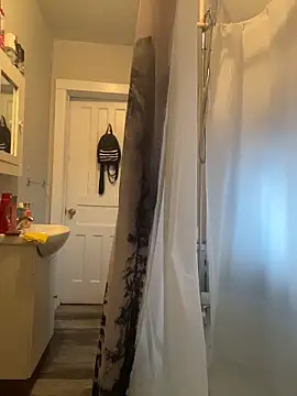 SeccySerena online show from November 2025 04:08:01 PM