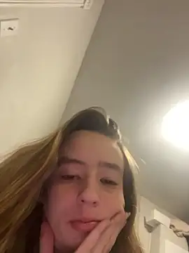 SeccySerena online show from January 2026 10:28:02 PM