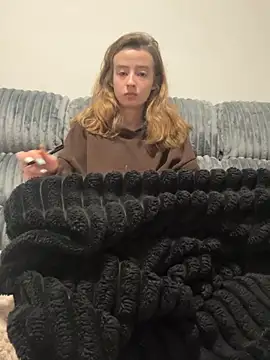 SeccySerena online show from October 2025 02:27:02 PM