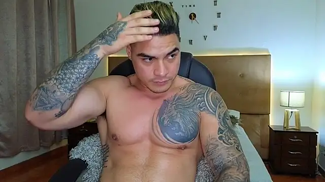 Steven Velez online show from December 2025 04:11:01 AM