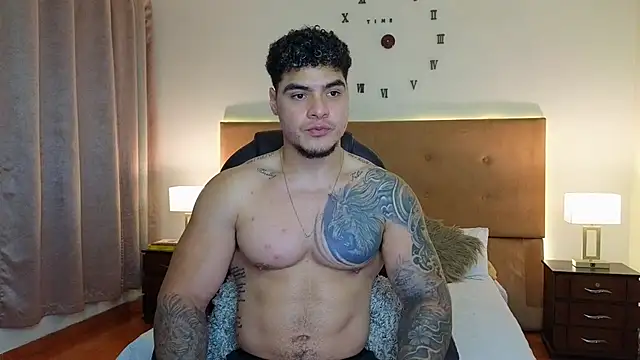 Snapshot of Steven_Velez chatting on April 2026 03:13:02 AM Steven Velez online show from April 2026 03:13:02 AM