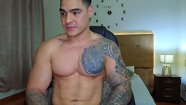 Steven Velez online show from November 2025 11:49:02 PM