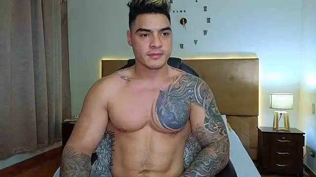 Steven Velez online show from December 2025 12:16:01 AM