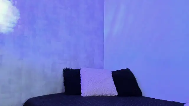 Becky G online show from December 2025 09:49:01 PM