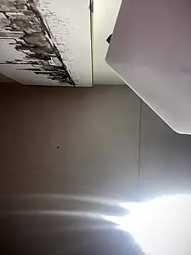 Sallem Pink online show from January 2026 11:06:02 AM