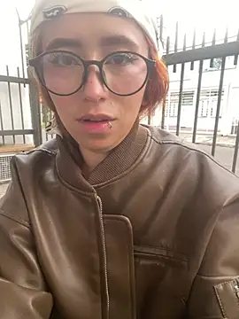 Sallem Pink online show from April 2026 11:12:02 AM