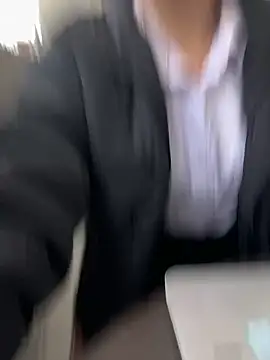 Sallem Pink online show from March 2026 11:26:01 AM