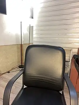 Sallem Pink online show from March 2026 11:21:01 AM