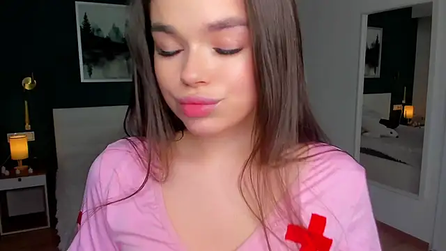 HollisHearl online show from November 2025 07:41:02 AM