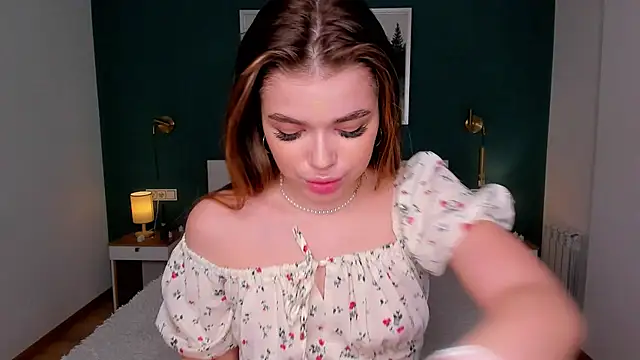 HollisHearl online show from March 2026 07:22:02 AM