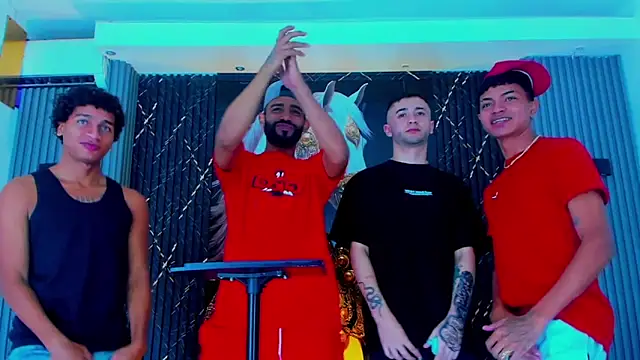 Dominic Max  online show from September 2025 04:28:02 AM