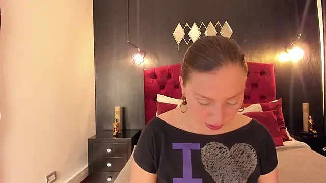 Widny Beaumont online show from November 2025 03:45:01 AM