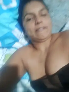 Snapshot of _Kayla_02 chatting on October 2025 04:12:02 AM Kayla 02 online show from October 2025 04:12:02 AM