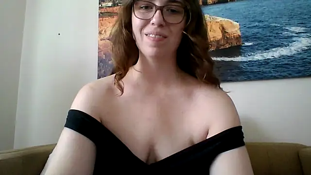 sweetsocalgirl online show from April 2026 09:38:02 PM