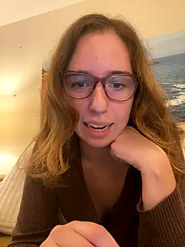 sweetsocalgirl online show from November 2025 03:43:01 AM