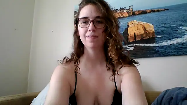 sweetsocalgirl online show from March 2026 09:21:01 PM