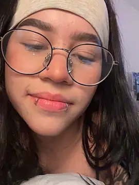 Liz rogers x online show from December 2025 01:26:02 AM